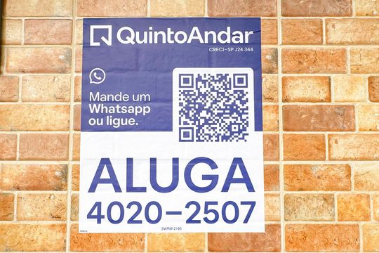 Placa  de apartamento para alugar com 2 quartos, 55m² em Cid Tiradentes, São Paulo