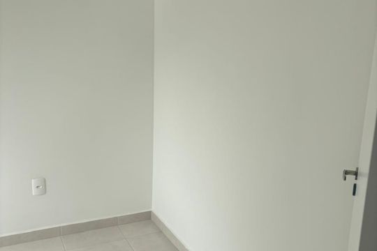Quarto de apartamento à venda com 1 quarto, 48m² em Santa Cândida, Curitiba