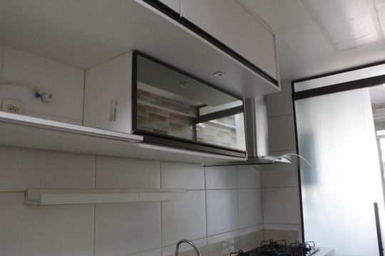 Cozinha de apartamento à venda com 3 quartos, 78m² em Barra da Tijuca, Rio de Janeiro