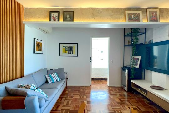 Sala de TV de apartamento à venda com 1 quarto, 78m² em Pinheiros, São Paulo