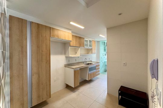 Cozinha de apartamento para alugar com 3 quartos, 192m² em Flamengo, Rio de Janeiro