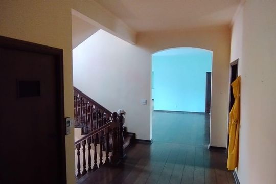 Corredor de casa à venda com 3 quartos, 1100m² em Parque Nova Campinas, Campinas