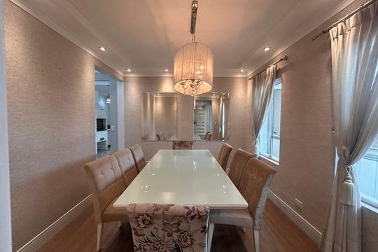 Sala de jantar  de casa à venda com 3 quartos, 165m² em Jardim Cidalia, São Paulo