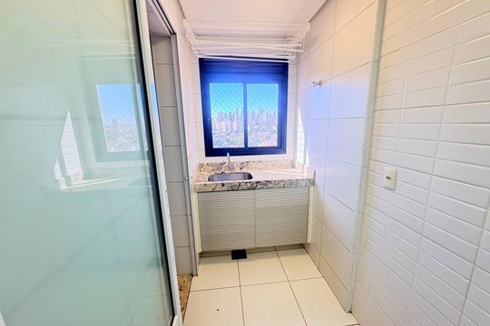 Apartamento para alugar com 3 quartos, 122m² em Setor Marista, Goiânia