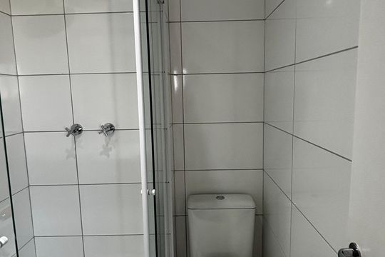 Banheiro de apartamento para alugar com 2 quartos, 67m² em Vila Valparaíso, Santo André