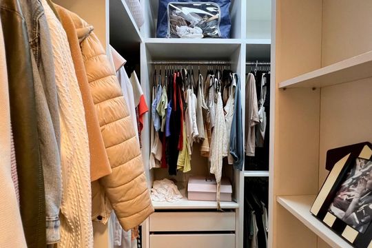 Closet da Suíte 2 de apartamento à venda com 4 quartos, 293m² em Santo Antônio, Belo Horizonte