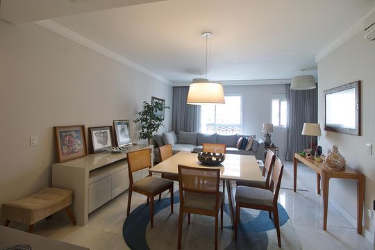 Apartamento à venda com 2 quartos, 86m² em Bigorrilho, Curitiba