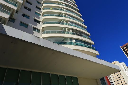 Fachada de apartamento para alugar com 1 quarto, 46m² em Caminho das Árvores, Salvador
