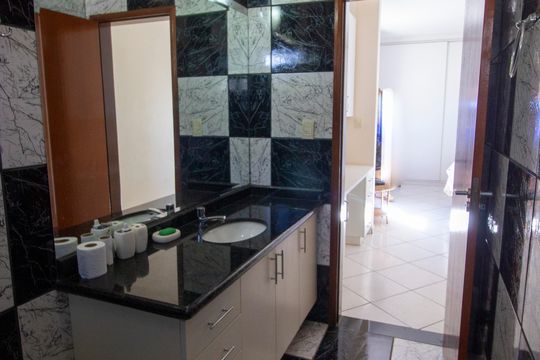 Casa de Condomínio à venda com 4 quartos, 450m² em Setor Habitacional Vicente Pires, Brasília