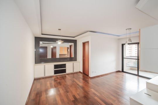 Apartamento para alugar com 3 quartos, 120m² em Chácara Inglesa, São Paulo