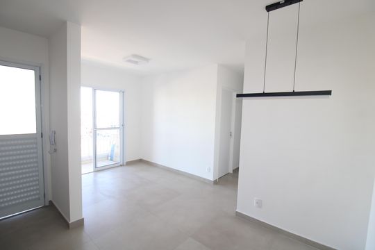 Apartamento para alugar com 2 quartos, 47m² em Vila das Bandeiras, Guarulhos