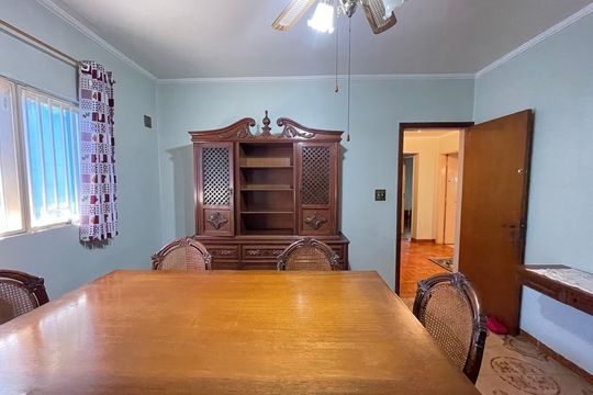 Sala de Jantar de casa para alugar com 5 quartos, 237m² em Caxingui, São Paulo