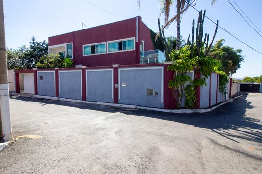 Casa de Condomínio à venda com 4 quartos, 240m² em Colônia Agrícola Arniqueira, Brasília