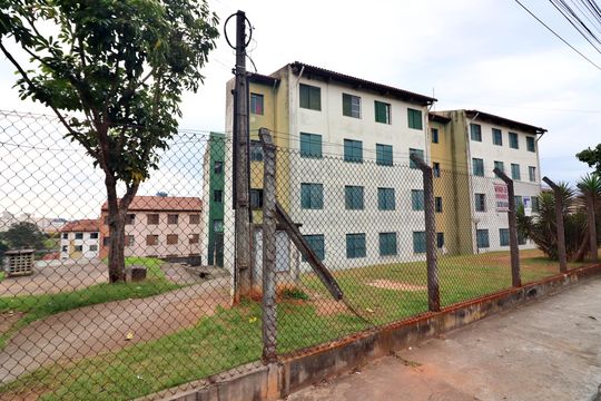 Fachada de apartamento à venda com 2 quartos, 44m² em Alves Dias, São Bernardo do Campo