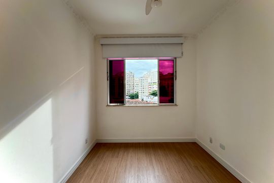 Quarto de apartamento à venda com 2 quartos, 72m² em Flamengo, Rio de Janeiro