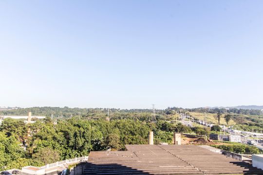 Vista do Quarto 1 de apartamento para alugar com 2 quartos, 51m² em Vila Caldas, Carapicuíba