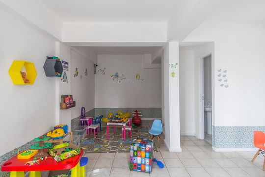 Brinquedoteca de apartamento para alugar com 2 quartos, 51m² em Vila Caldas, Carapicuíba