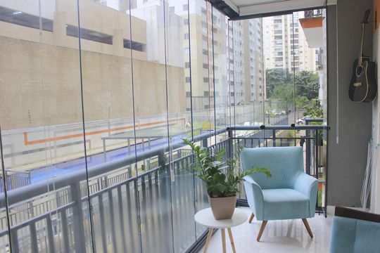 Varanda  de apartamento à venda com 3 quartos, 75m² em Picanço, Guarulhos
