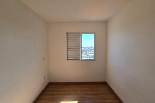 Quarto 01 de apartamento para alugar com 2 quartos, 42m² em Jardim Silvestre, Guarulhos