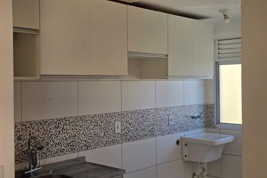 Cozinha e Área de Serviço de apartamento para alugar com 2 quartos, 42m² em Jardim Silvestre, Guarulhos