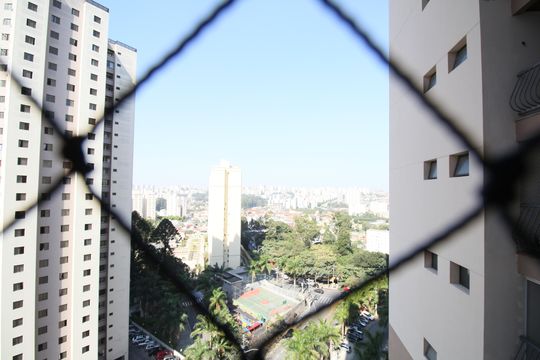 vista  de apartamento para alugar com 2 quartos, 73m² em Jardim Maria Rosa, Taboão da Serra