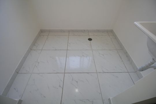Área de Serviço de apartamento para alugar com 2 quartos, 73m² em Jardim Maria Rosa, Taboão da Serra