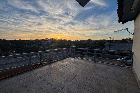 Apartamento para alugar com 2 quartos, 90m² em Primavera, Novo Hamburgo