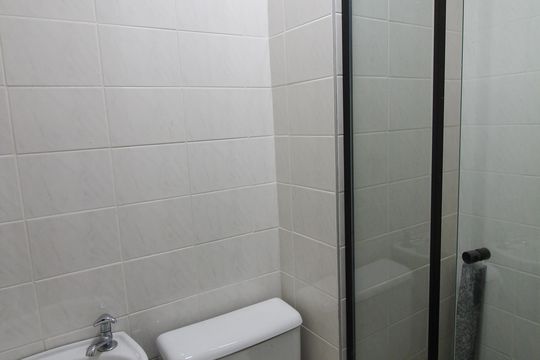 Banheiro de serviço de apartamento à venda com 3 quartos, 127m² em Cidade São Francisco, São Paulo