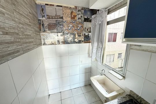 Área de serviço de apartamento à venda com 2 quartos, 42m² em Santos Dumont, São Leopoldo
