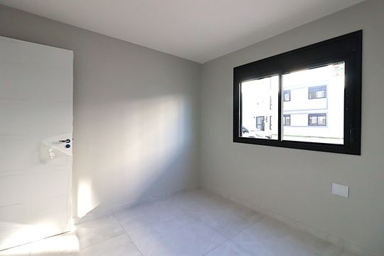 Quarto  de apartamento para alugar com 1 quarto, 34m² em Lomba do Pinheiro, Porto Alegre