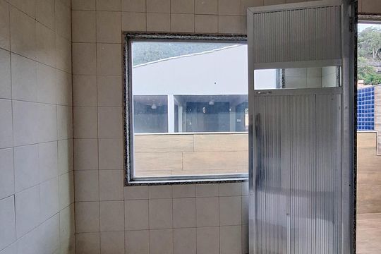 Área comum de casa para alugar com 3 quartos, 319m² em São Francisco, Niterói