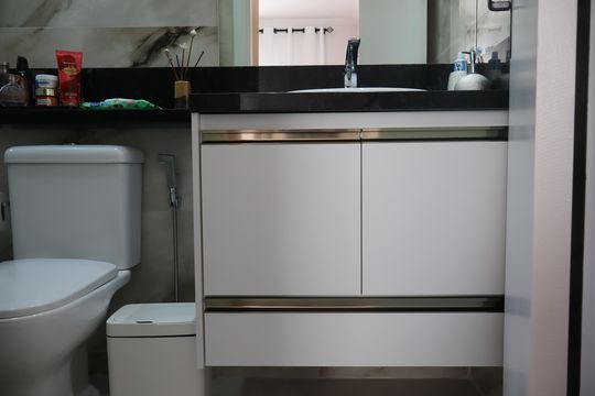 Banheiro da Suíte de apartamento à venda com 2 quartos, 72m² em Vila Galvão, Guarulhos