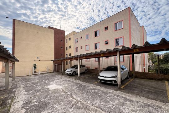 Garagem de apartamento à venda com 2 quartos, 50m² em Conjunto Residencial Planeta, Santo André