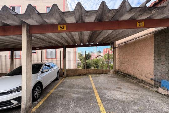 Garagem de apartamento à venda com 2 quartos, 50m² em Conjunto Residencial Planeta, Santo André