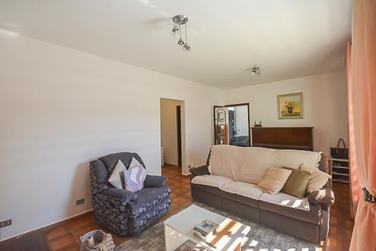 Casa à venda com 3 quartos, 220m² em Jardim Orlandina, São Bernardo do Campo