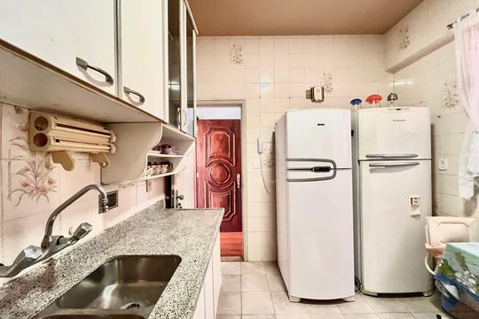 Cozinha de apartamento para alugar com 3 quartos, 140m² em Ipanema, Rio de Janeiro
