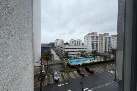 Área de serviço - Vista de apartamento à venda com 2 quartos, 43m² em Anil, Rio de Janeiro