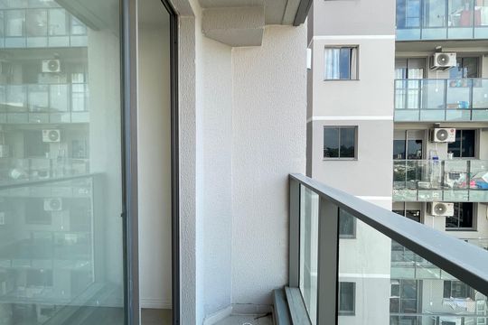 Varanda de kitnet/studio à venda com 1 quarto, 33m² em Santo Cristo, Rio de Janeiro