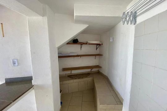 Cozinha de casa para alugar com 4 quartos, 90m² em Santa Helena, Juiz de Fora