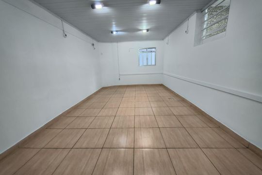 Casa para alugar com 4 quartos, 150m² em Passos, Juiz de Fora