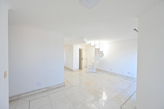 Sala de apartamento para alugar com 2 quartos, 200m² em Vila da Saúde, São Paulo
