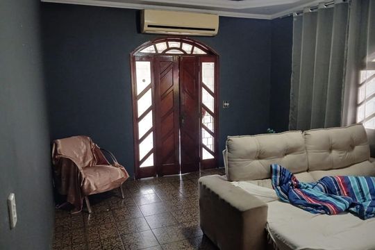 Sala de casa para alugar com 3 quartos, 400m² em Anchieta, Nilópolis
