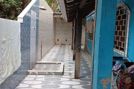 Corredor de casa para alugar com 3 quartos, 400m² em Anchieta, Nilópolis