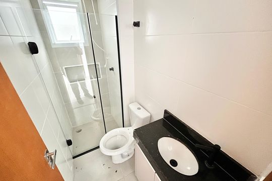 Banheiro de apartamento à venda com 2 quartos, 38m² em Santana, São Paulo