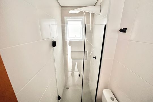 Banheiro de apartamento à venda com 2 quartos, 38m² em Santana, São Paulo