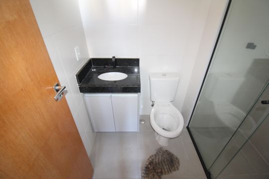 Banheiro de apartamento à venda com 1 quarto, 24m² em Santana, São Paulo