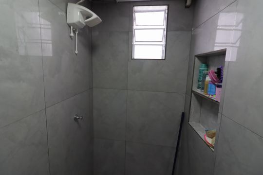 Banheiro de casa para alugar com 2 quartos, 100m² em Novo Osasco, Osasco