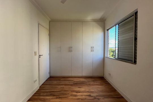 Quarto 1 - Armários de apartamento à venda com 2 quartos, 62m² em Vila Albertina, São Paulo