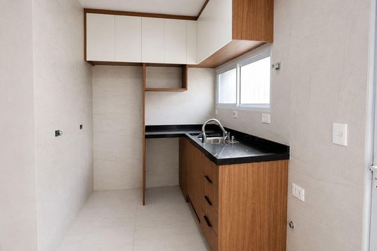 Cozinha de casa à venda com 2 quartos, 90m² em Vila Nair, São Paulo