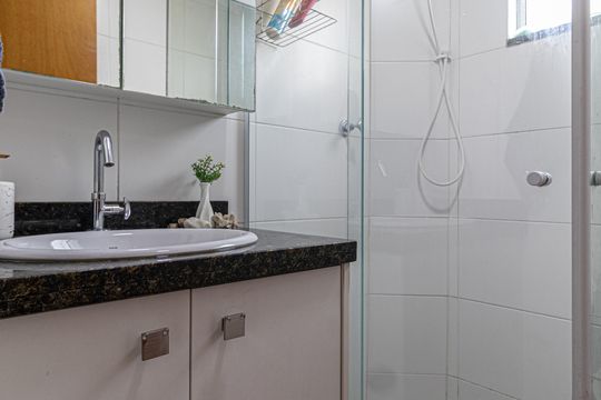 Banheiro de apartamento para alugar com 2 quartos, 41m² em Vila Brasil, São Paulo